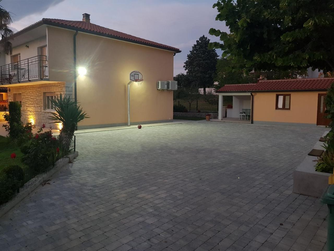 Villa Ivana Лабин Екстер'єр фото